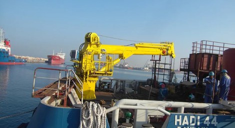 yfm-crane-marine-telescopic-crane-solutions yfm-crane-marine-telescopic-crane-solutions