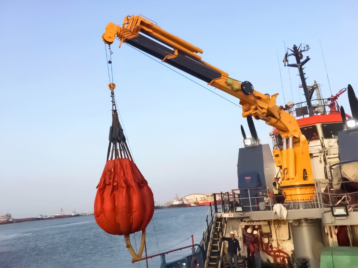 folding boom marine crane folding boom marine crane